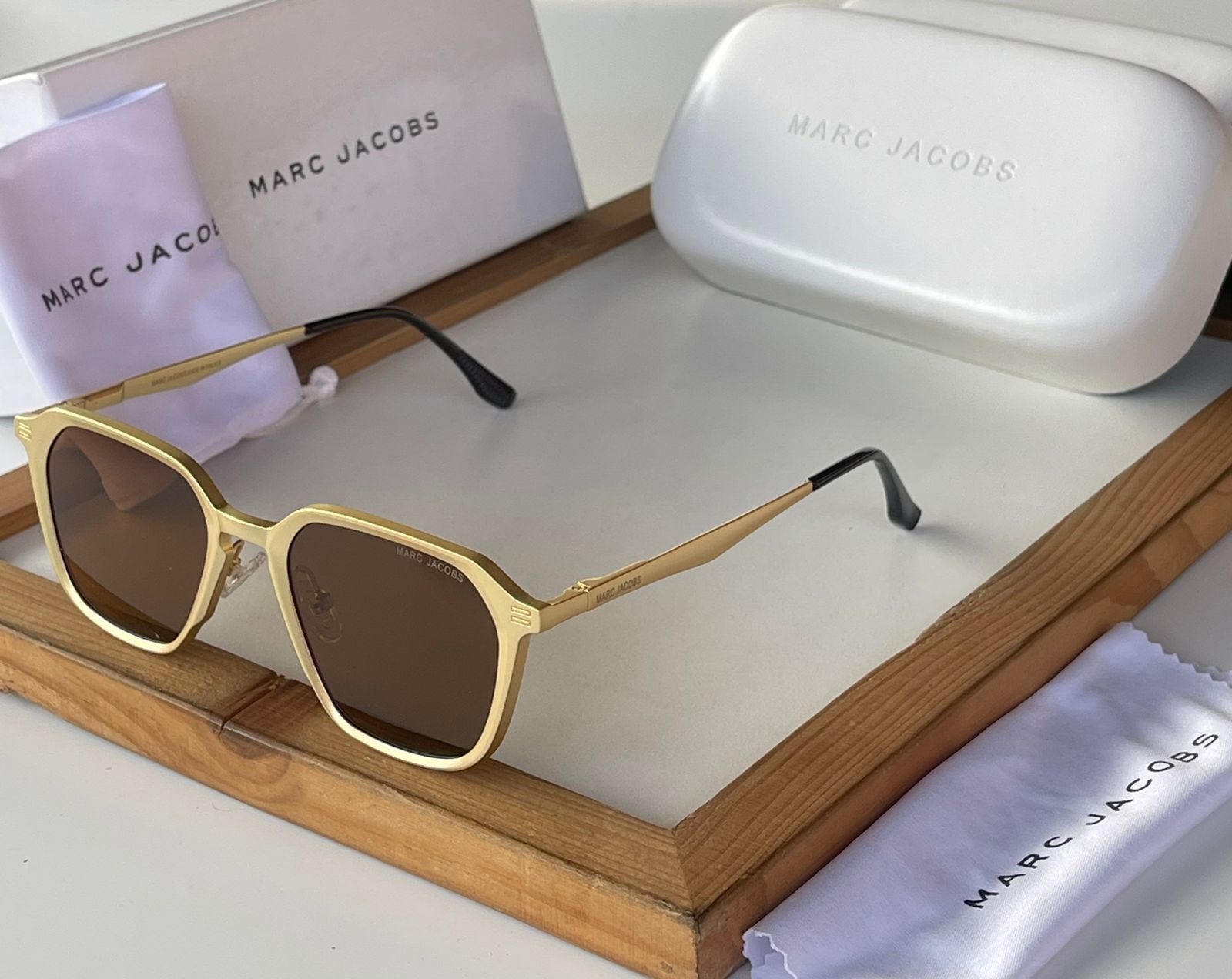 MARC JACOBS-SUNGLASSESS