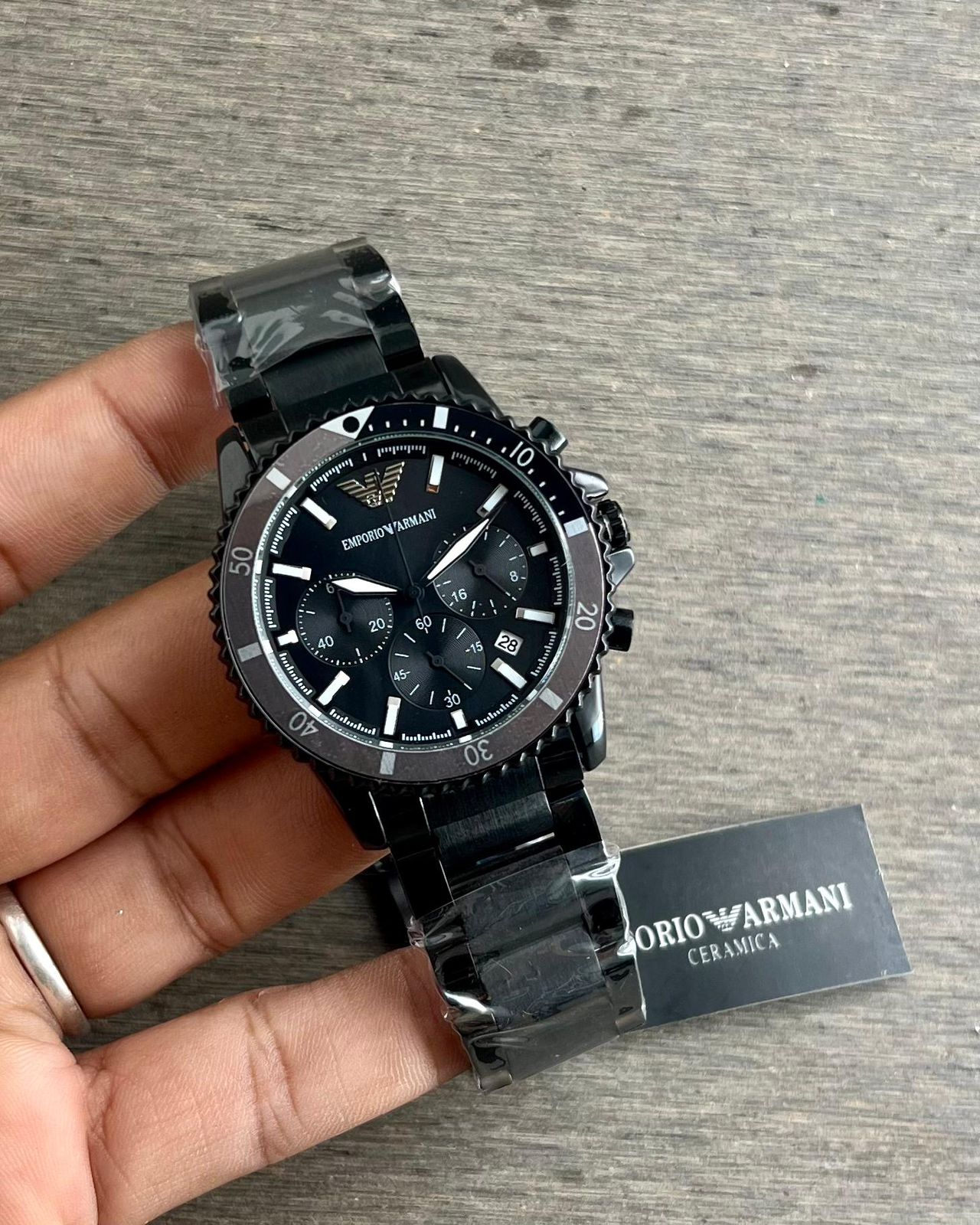  Emporio Armani Black